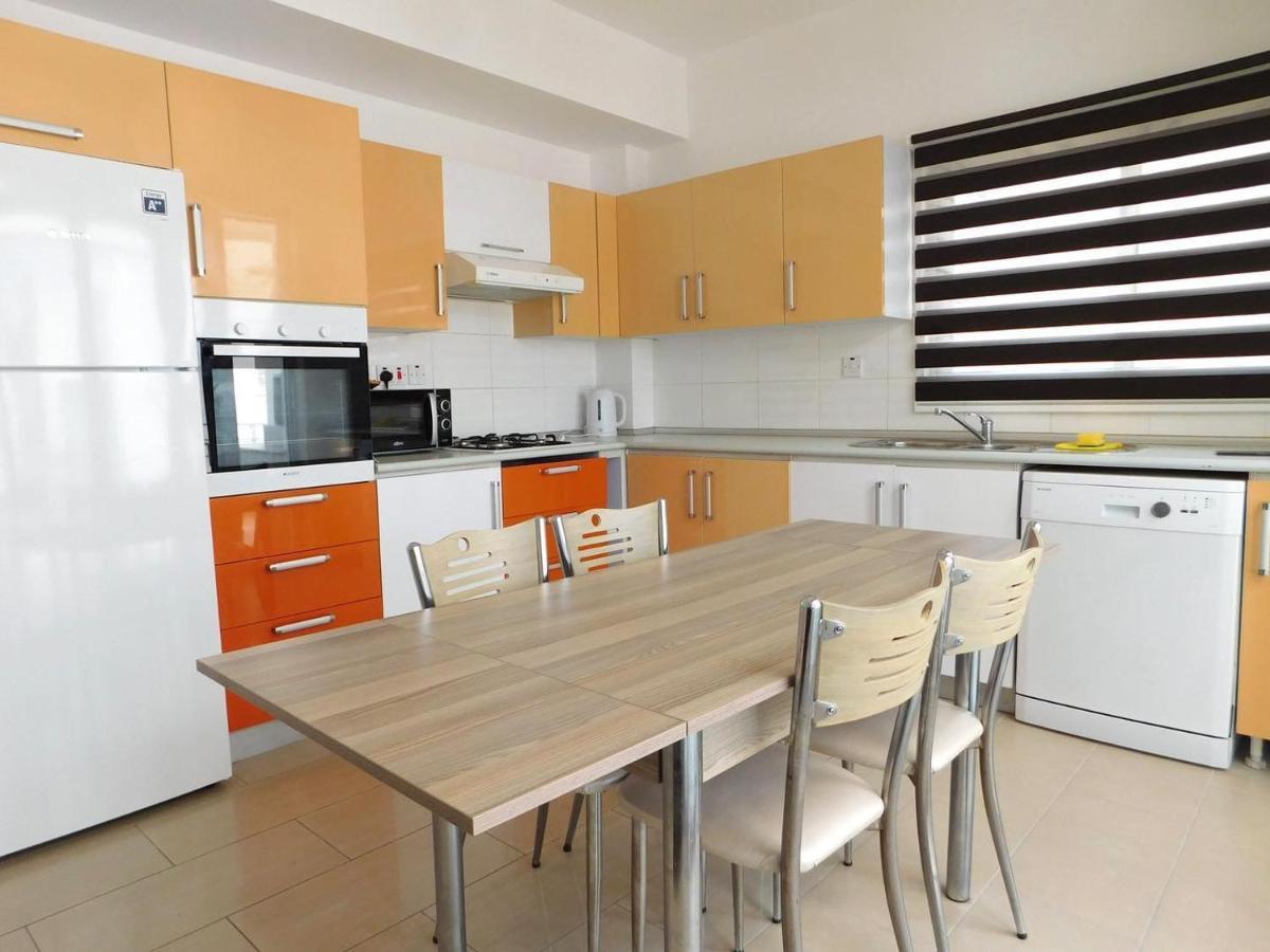 Rix Apartments Kyrenia  Exterior photo